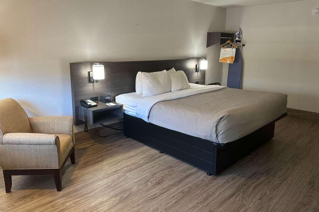 Quality Inn Forsyth Near Ga Public Safety Training Center Rom bilde